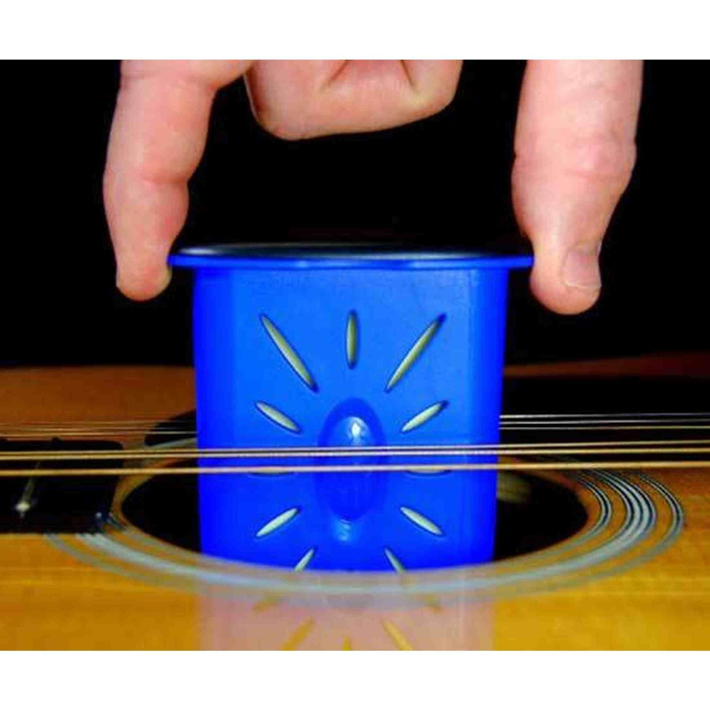 Music Nomad Acoustic Guitar Soundhole Humidifier