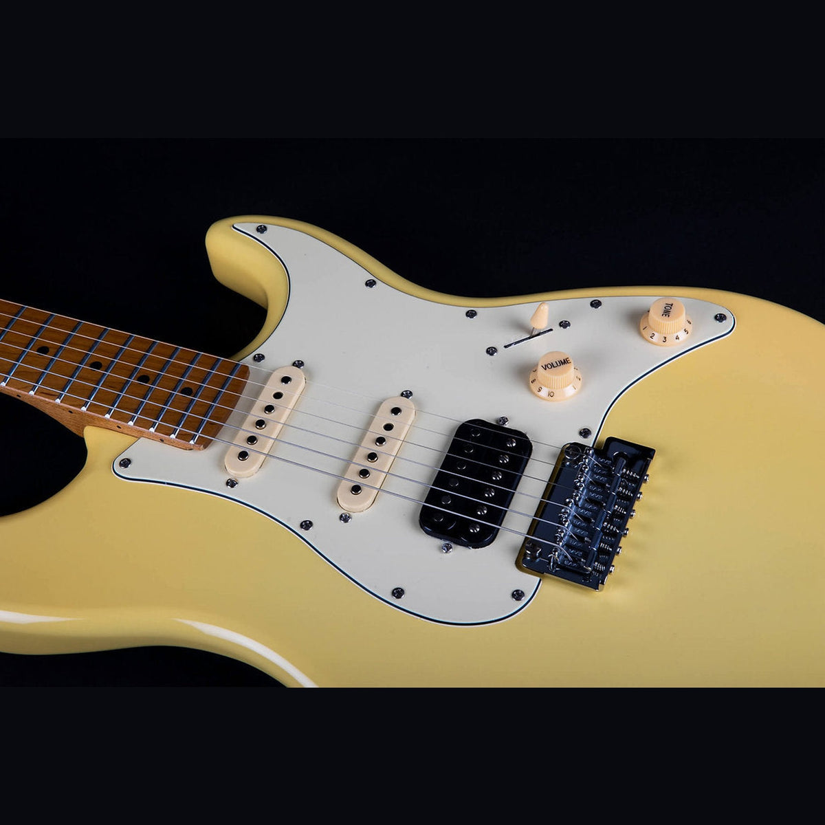 JET JS-400 HSS STRAT STYLE ELECTRIC GUITAR - VINTAGE YELLOW - Joondalup Music Centre