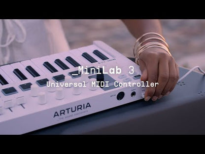 Arturia MiniLab Mk3 25-Key MIDI Controller - Ltd Edition Alpine White