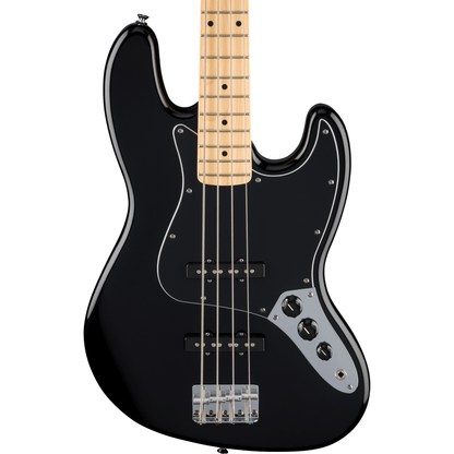 Fender Standard Jazz Bass Maple Fingerboard - Black body