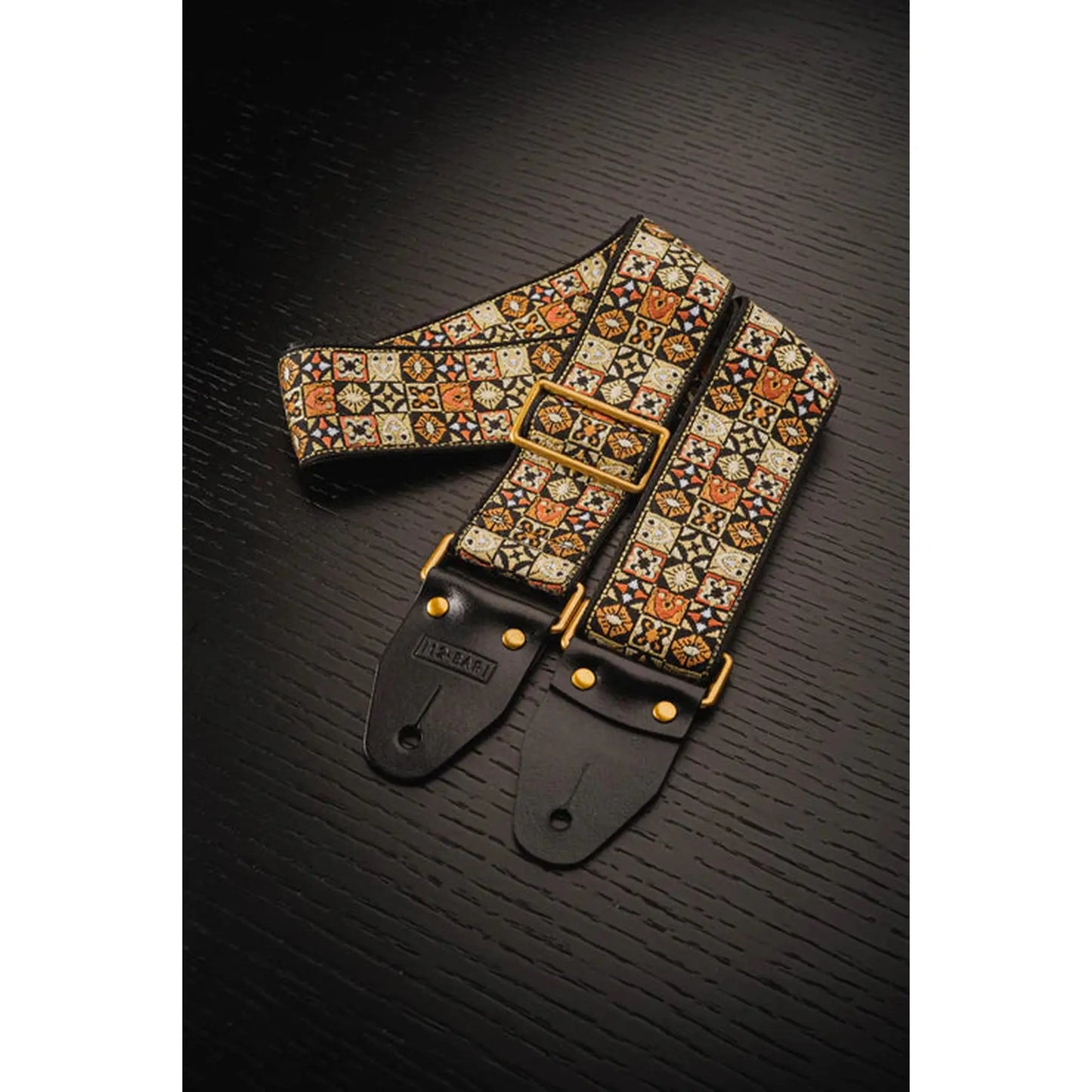 12 Bar Woodstock Brown Strap
