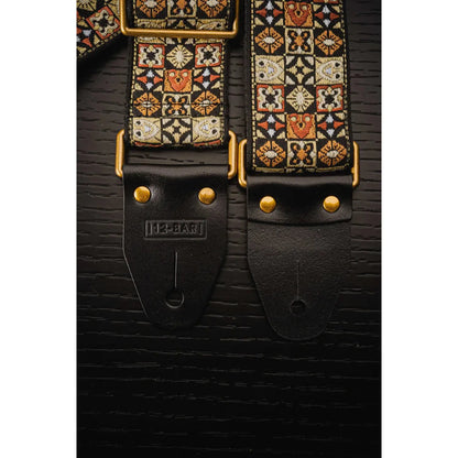 12 Bar Woodstock Brown Strap