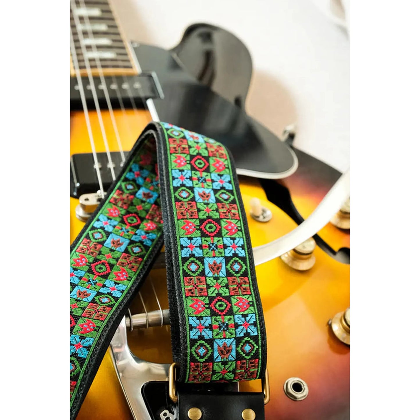 12 Bar Woodstock Green Strap