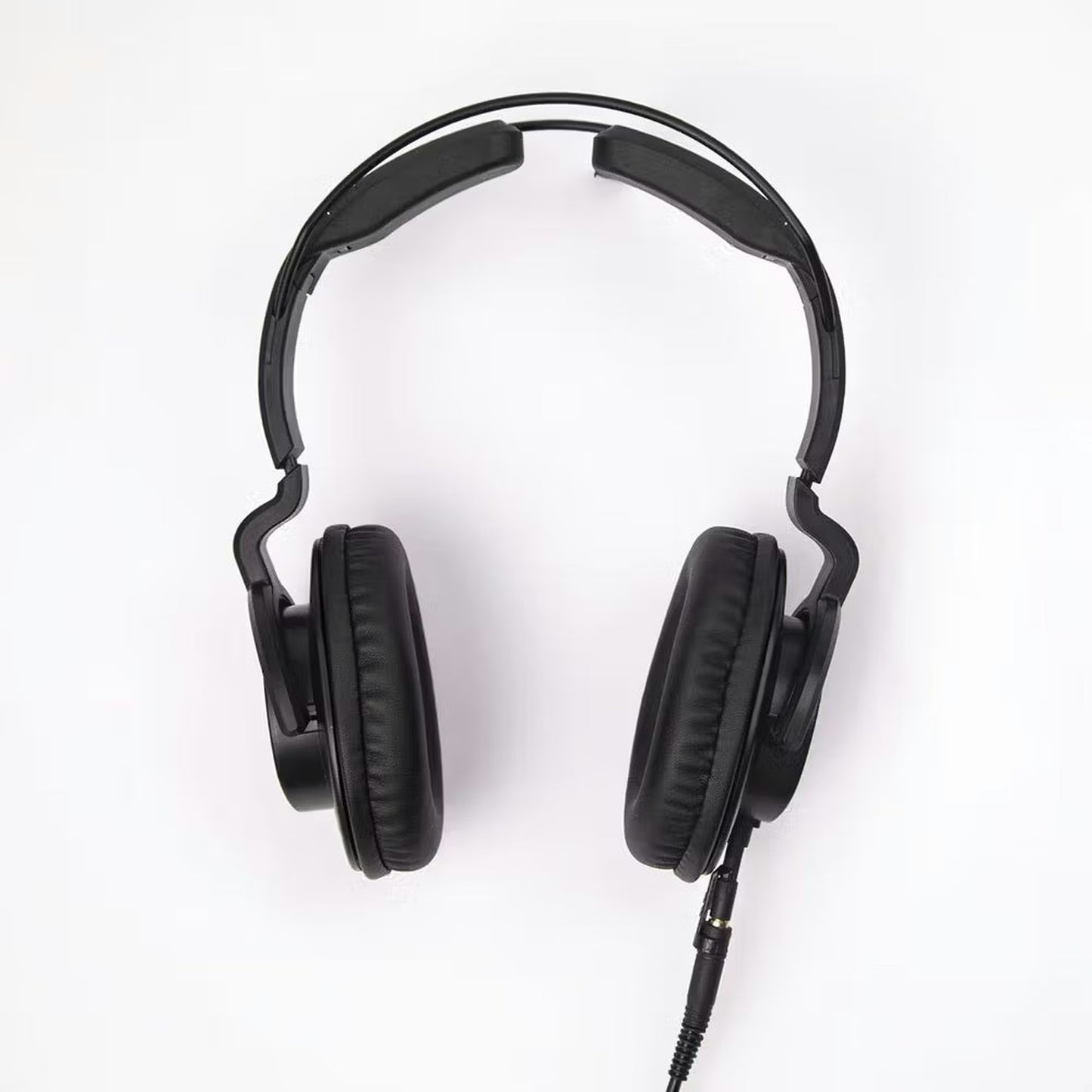 Zoom ZDM1 Podcasting Mic Pack with ZDM1 Microphone, ZHP1 Headphones & Accessories