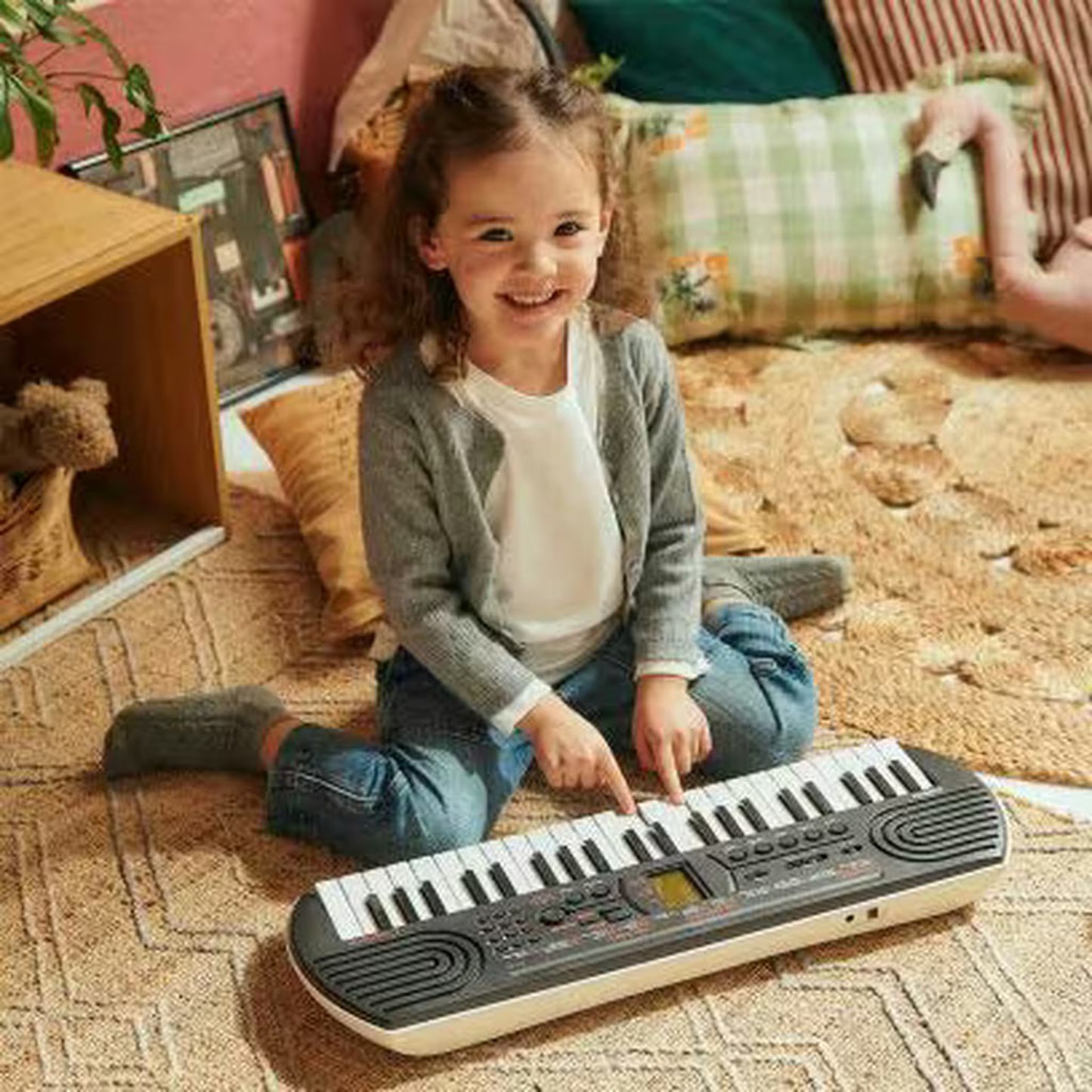 Casio SA-81 Mini Portable Keyboard