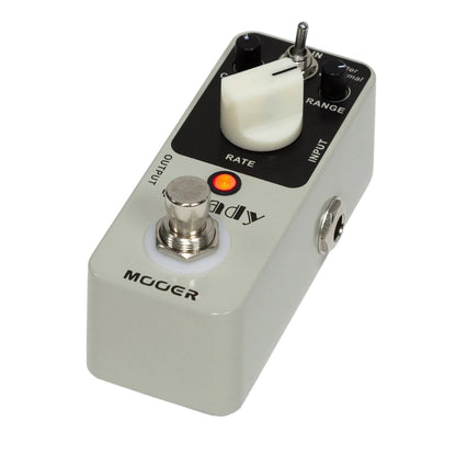 MOOER ELECTRIC LADY ANALOGUE FLANGER EFFECTS PEDAL - Joondalup Music Centre